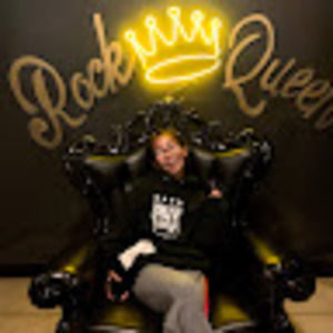 Meet your Posher, Caitlyn